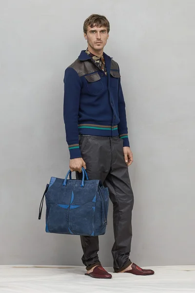 Look 19